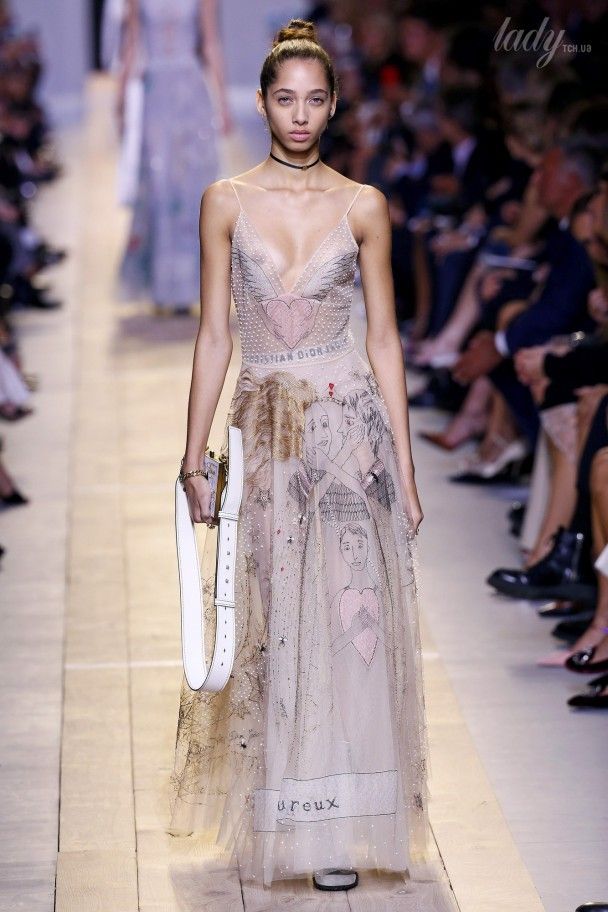 Коллекция Christian Dior прет-а-порте сезона весна-лето 2017 / © East News