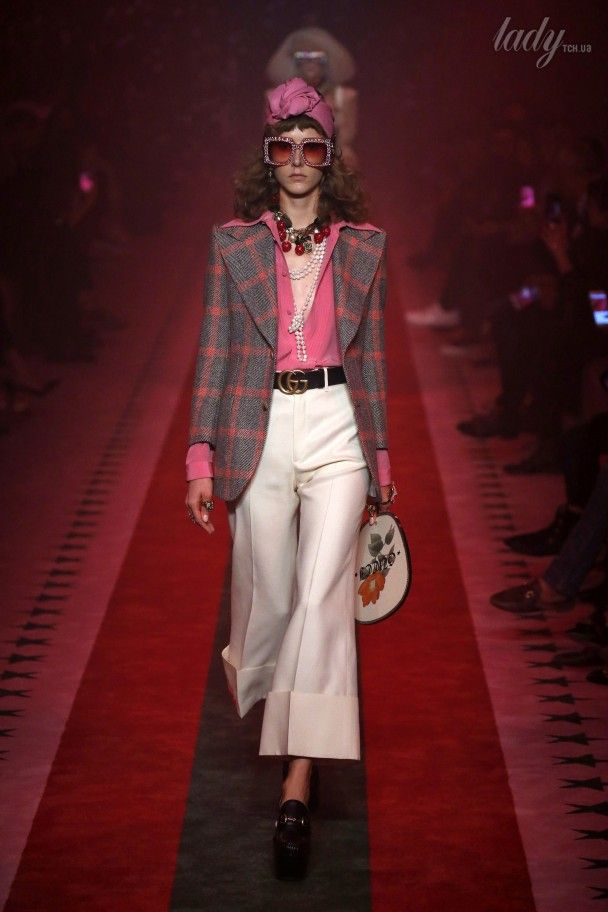 Коллекция Gucci прет-а-порте сезона весна-лето 2017 / © East News