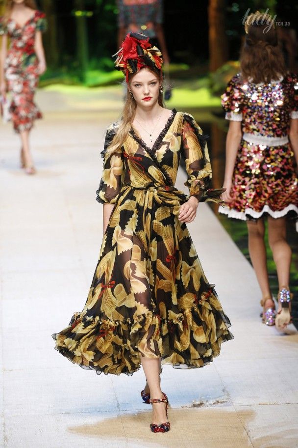 Коллекция Dolce&Gabbana &nbsp;прет-а-порте сезона весна-лето 2017 / © East News