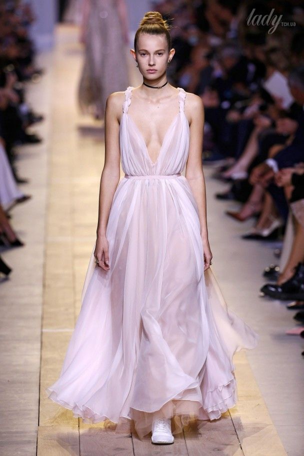 Коллекция Christian Dior прет-а-порте сезона весна-лето 2017 / © East News