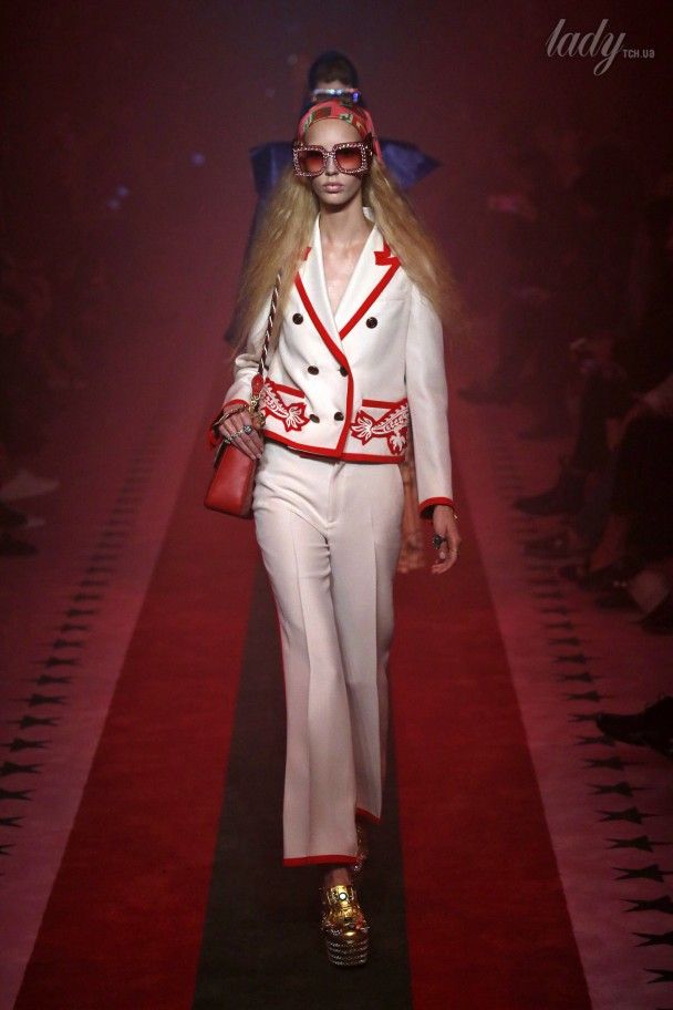Коллекция Gucci прет-а-порте сезона весна-лето 2017 / © East News