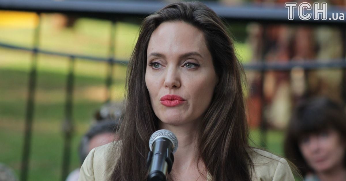 Джолі згадала про Україну, говорячи про сексуальне насильство над жінками під час воєнних дій