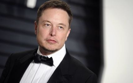 Ілон Маск викупив 33 тисячі акцій власної компанії Tesla