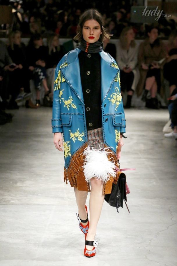 Коллекция Prada прет-а-порте сезона осень-зима 2017-2018 / © East News