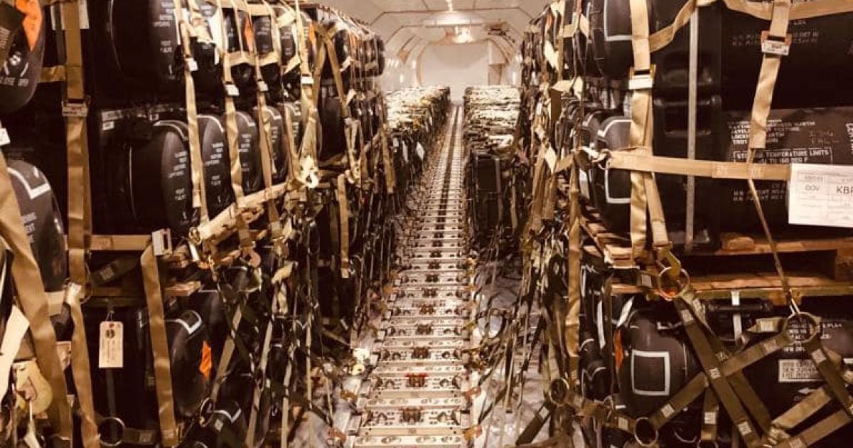 До України уже прилетіло 15 "птахів" з військовою допомогою від США вагою понад 1200 тонн - Резніков
