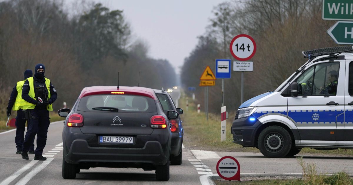 "Цинічна гра авторитарних режимів": у Польщі повідомили, як можна "відбити бажання в Лукашенка до подальшої агресії"