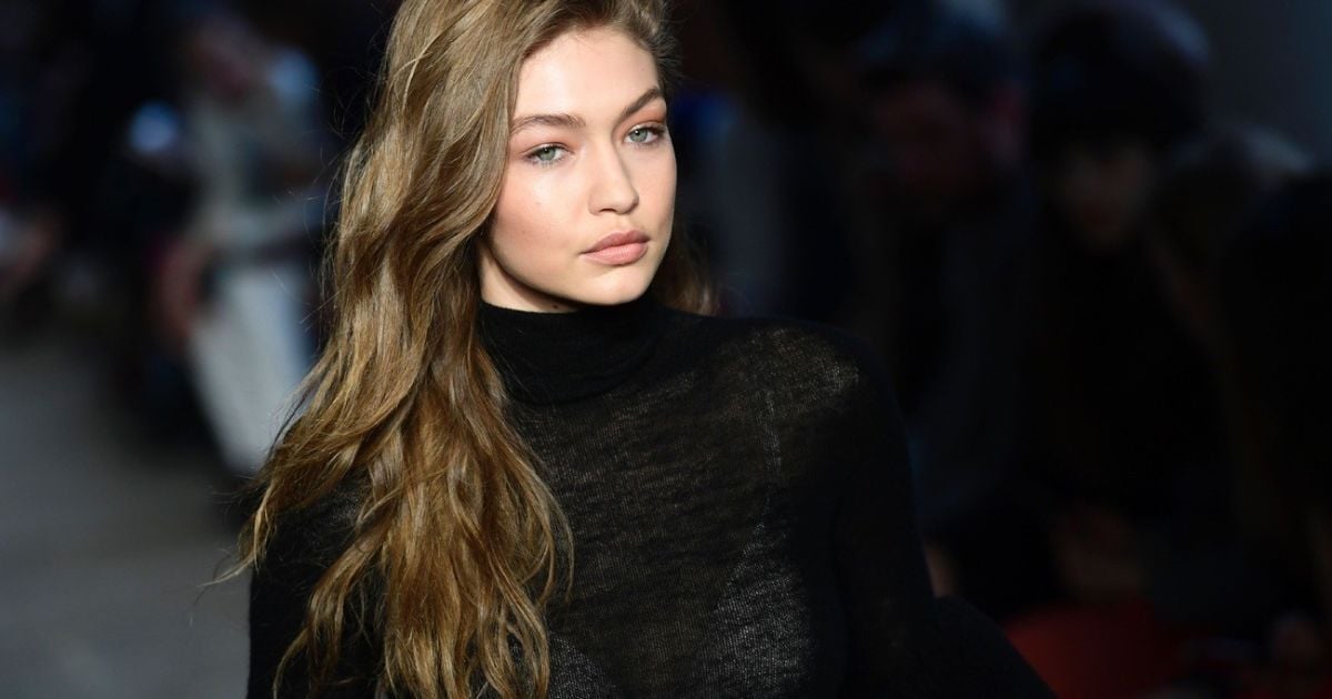 Супермодель Джиджи Хадид украсила первый печатный номер Vogue Arabia