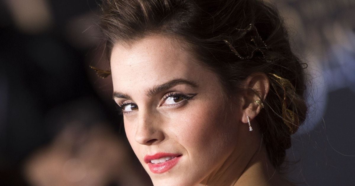 Хакеры слили в Сеть откровенные фото Эммы Уотсон и Аманды Сейфрид