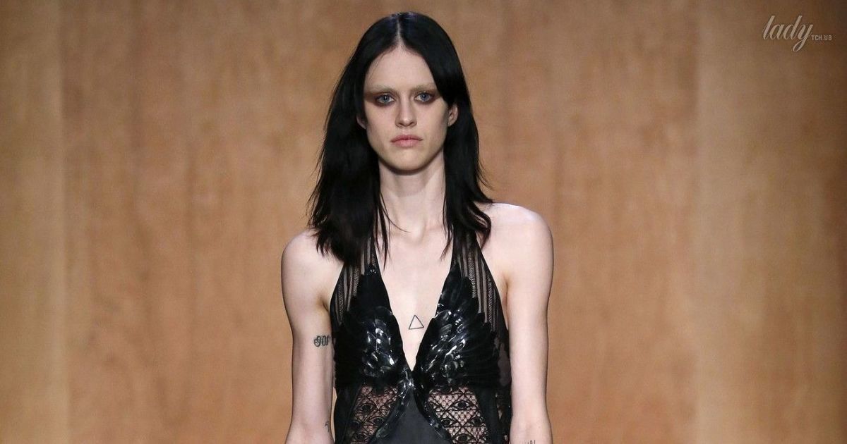 Коллекция Givenchy прет-а-порте сезона осень-зима 2016-2017
