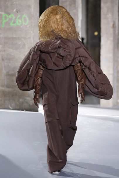 Коллекция Rick Owens прет-а-порте сезона осень-зима 2016-2017 / © East News