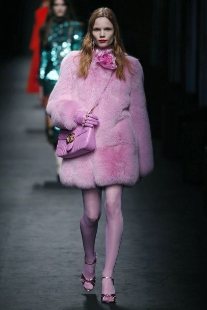 Коллекция Gucci прет-а-порте сезона осень-зима 2016-2017 / © East News