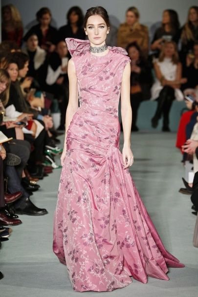 Коллекция Oscar de la Renta прет-а-порте сезона осень-зима 2016-2017 / © East News