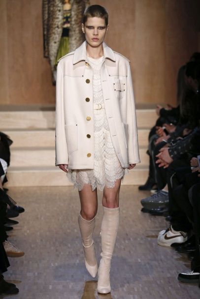 Коллекция Givenchy прет-а-порте сезона осень-зима 2016-2017 / © East News