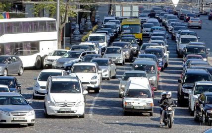 В Украине хотят снизить разрешенную скорость транспорта в населенных пунктах