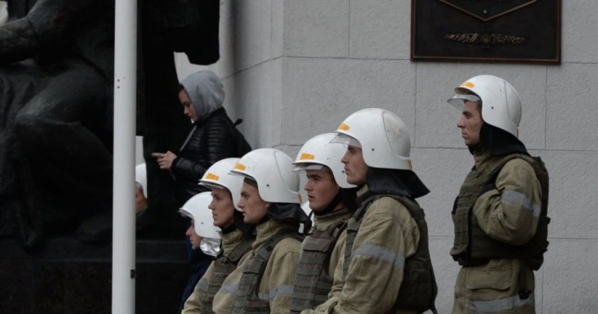 Правоохоронці біля будівлі Верховної Ради_9 / © ТСН.ua