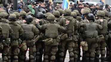 Правоохоронці біля будівлі Верховної Ради_7 / © ТСН.ua