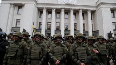 Правоохоронці біля будівлі Верховної Ради_5 / © ТСН.ua