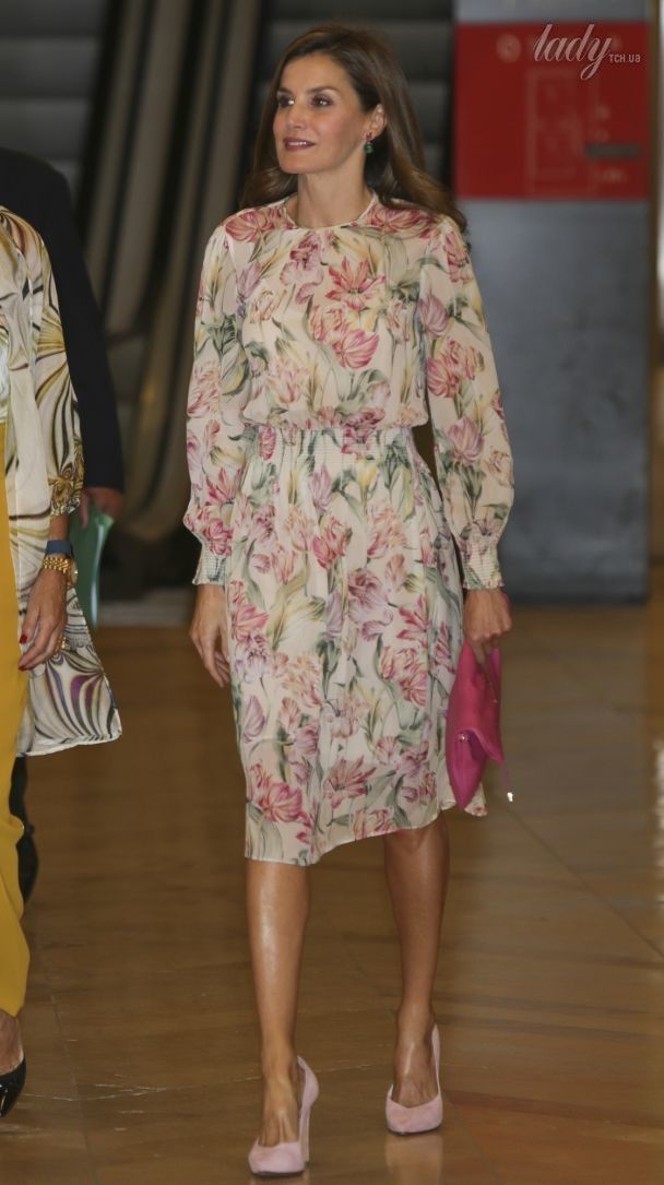 Королева Летиция в платье Zara / © East News