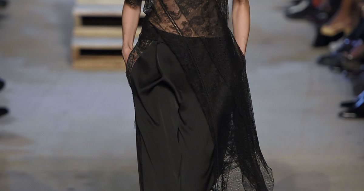 Коллекция&nbsp;Givenchy прет-а-порте сезона весна-лето 2016 / © East News