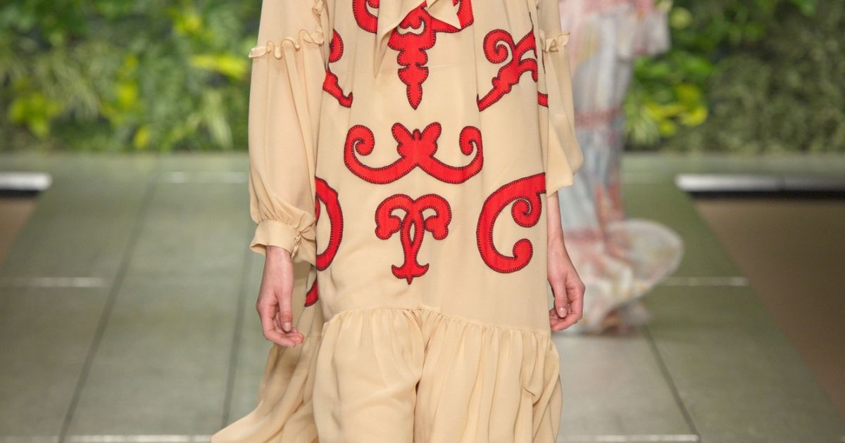 Коллекция&nbsp;Laura Biagiotti прет-а-порте сезона весна-лето 2016