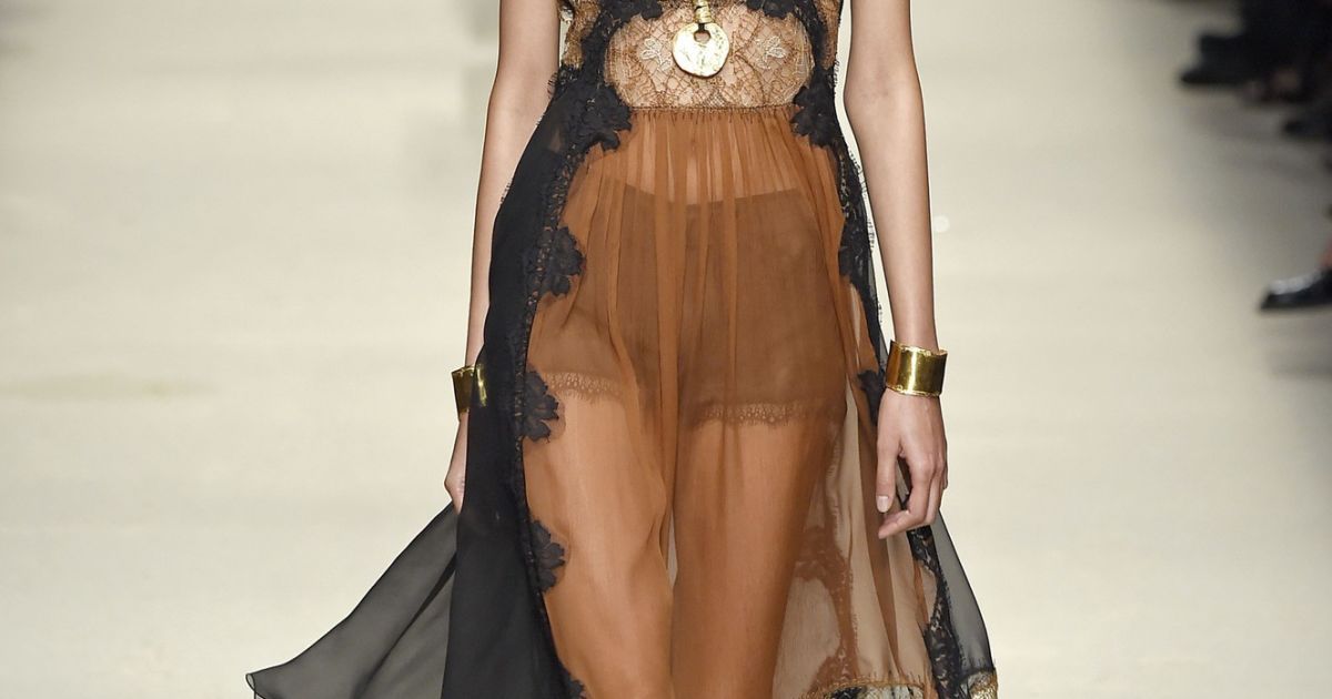 Коллекция&nbsp;Alberta Ferretti прет-а-порте сезона весна-лето 2016 / © East News