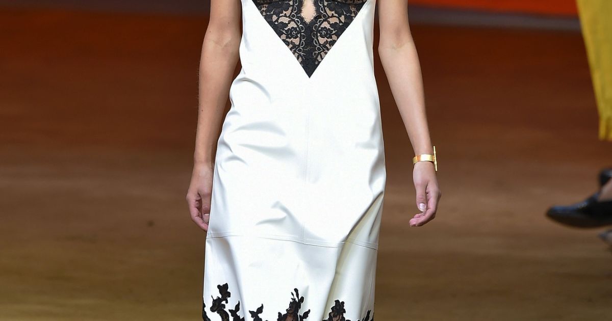 Коллекция&nbsp;Celine прет-а-порте сезона весна-лето 2016 / © East News