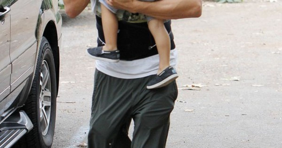 Джош Дюамель с сыном Акселем