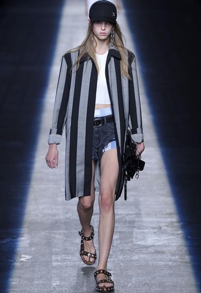 Коллекция&nbsp;Alexander Wang прет-а-порте сезона весна-лето 2016 / © East News