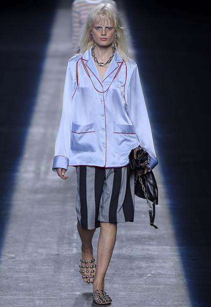 Коллекция&nbsp;Alexander Wang прет-а-порте сезона весна-лето 2016 / © East News