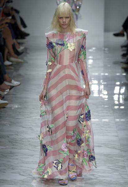 Коллекция&nbsp;Blumarine прет-а-порте сезона весна-лето 2016 / © East News