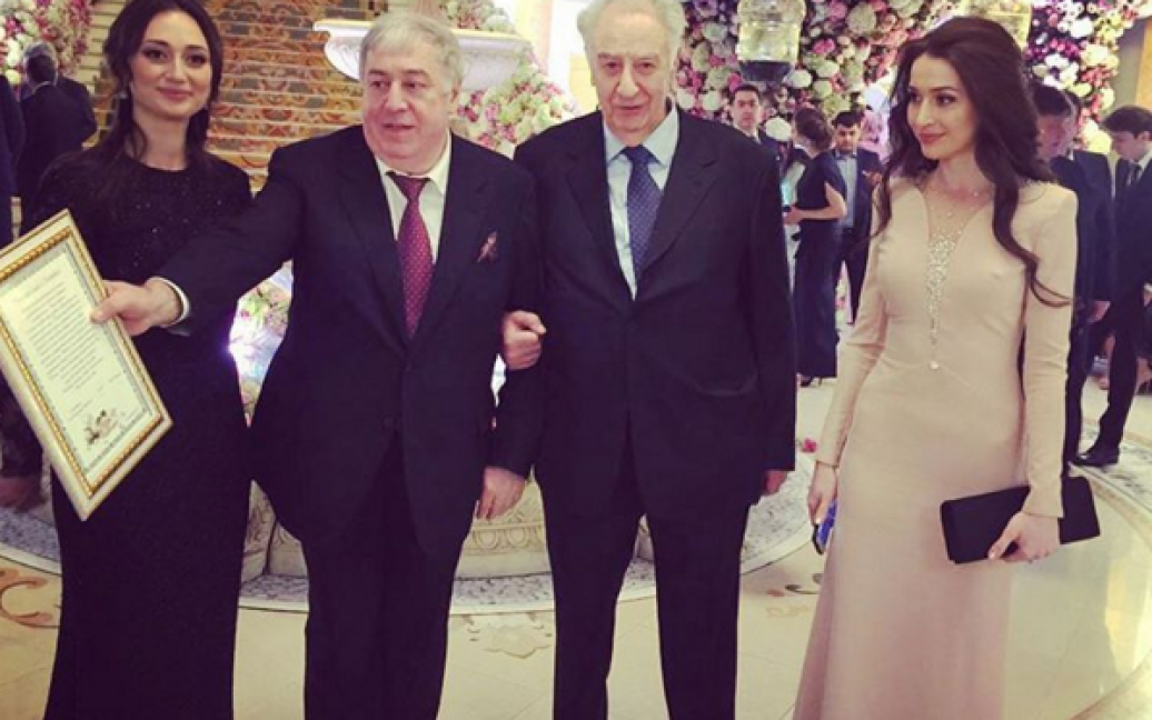 Фото со свадьбы сына российского миллиардера / © instagram.com/ainaimb