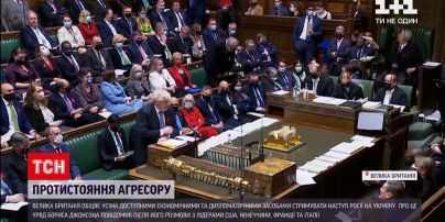 Новости мира: премьер Британии пообещал всеми доступными средствами предотвращать агрессию против Украины