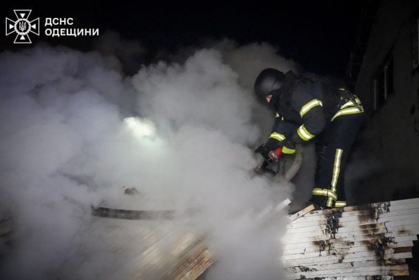 Последствия вражеской атаки в Одессу/Фото: ГСЧС