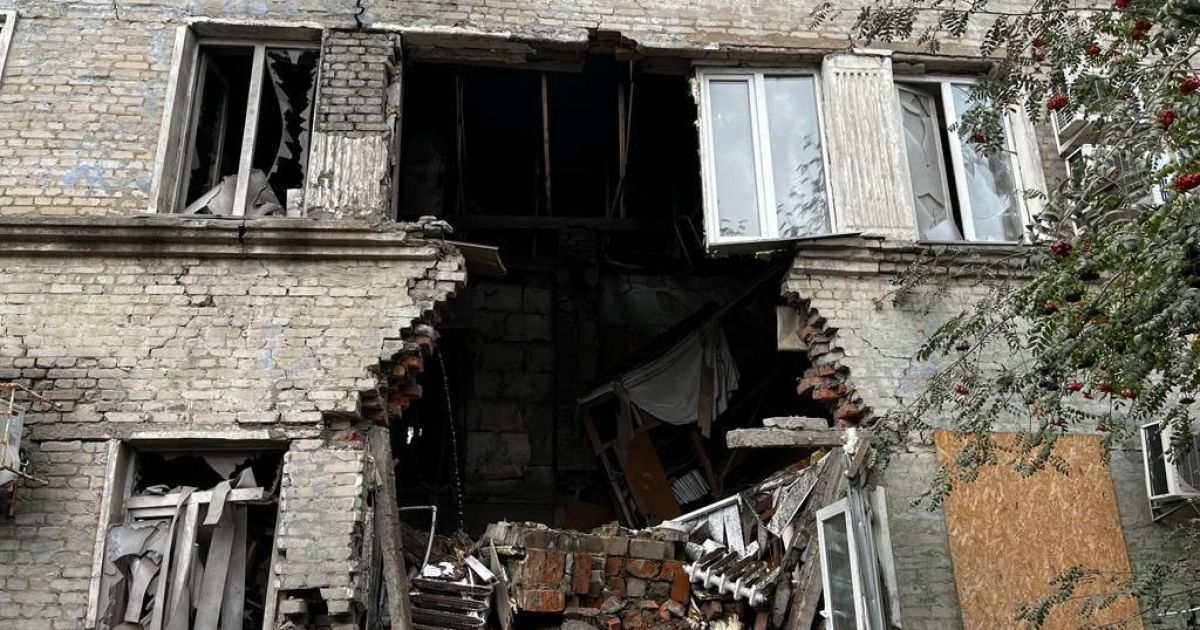 Последствия обстрела Покровска 13 октября/Фото: ГСЧС и глава ОВА Игорь Мороз