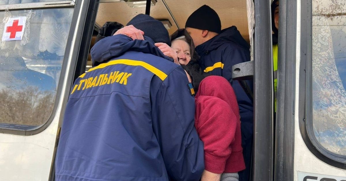 Евакуація мирного населення з Сум буде продовжена 9 березня - голова ОДА