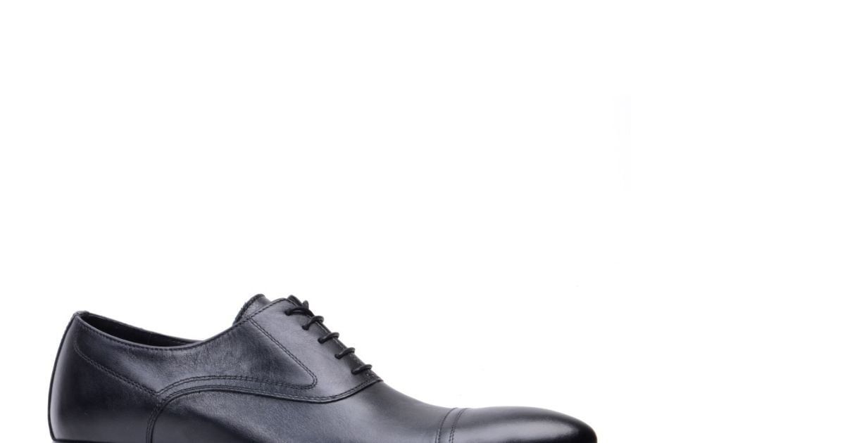 Представлена стильная мужская обувь украинского производств