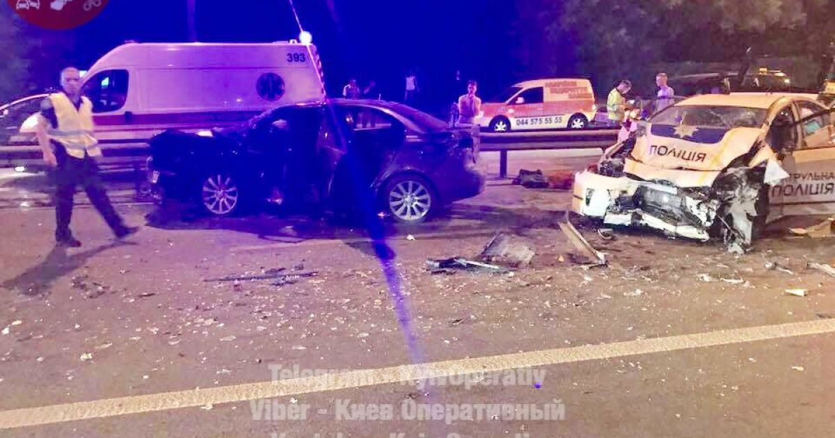 ДТП у Києві на Гетьмана_1 / © Facebook/Киев Оперативный