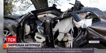 Смертельна ДТП у Херсонській області - лікарі борються за життя 17-річних хлопців. Новини України