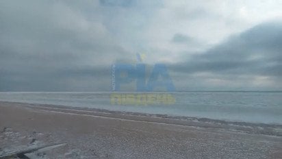 Море в Кирилівці промерзло більше ніж на 200 метрів від берега