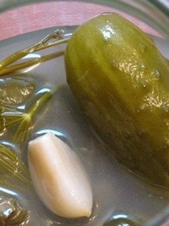 Солоні огірки