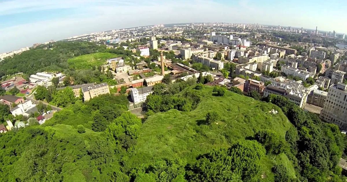В Киеве создан ландшафтный заказник "Гора Щекавица"