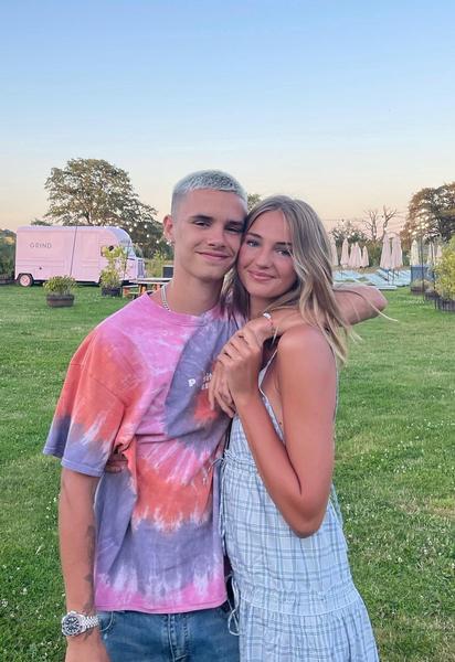 Ромео Бекхем та Міа Ріган / © Instagram Мії Ріган