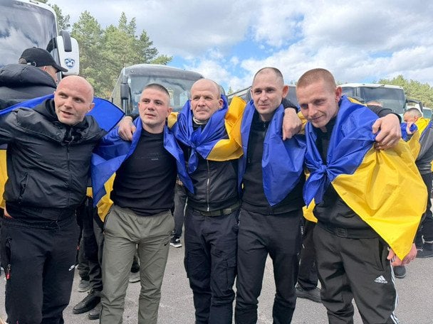 Частина воїнів поранені, деяких повернули з в’язниць Чечні: деталі нового обміну від Буданова