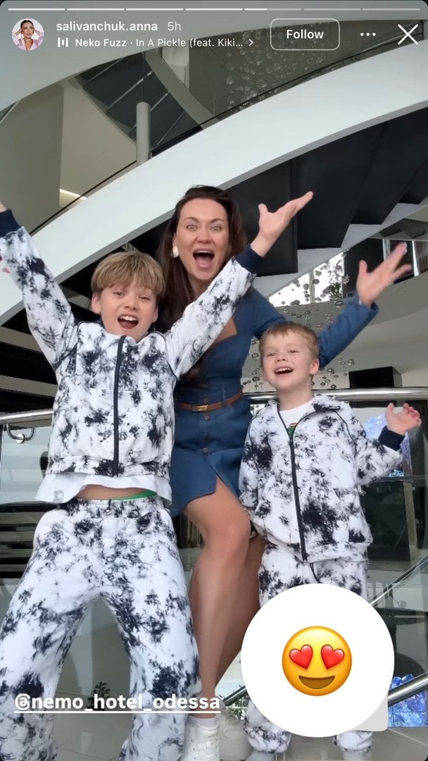 Анна Саліванчук із синами / © instagram.com/salivanchuk.anna
