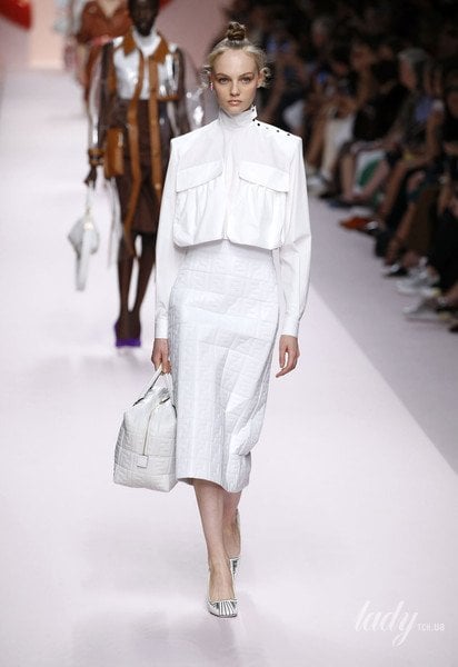 Коллекция Fendi прет-а-порте сезона весна-лето 2019 / © East News