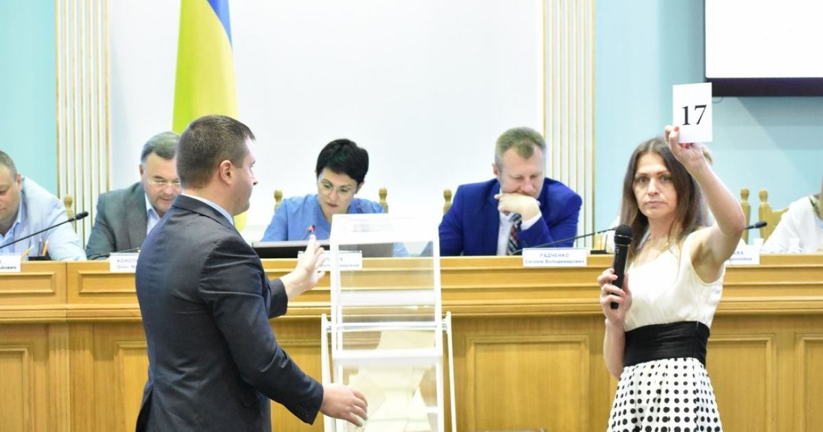 Партии получили свои номера в избирательном бюллетене. Полный список