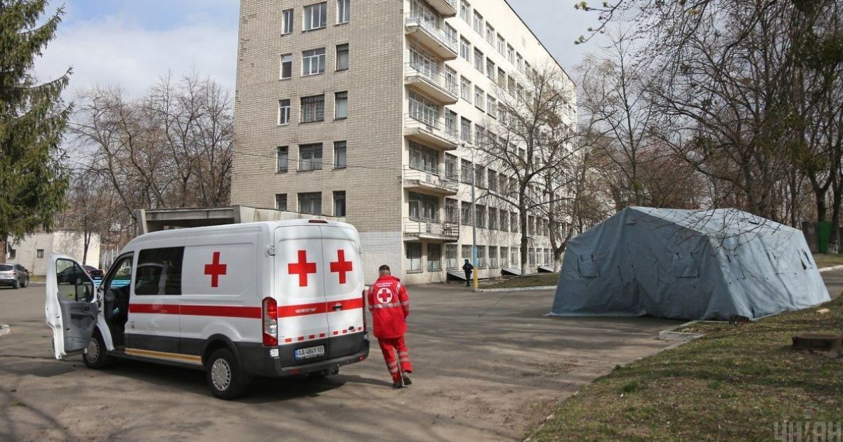 В Киеве за сутки зафиксировали более 40 случаев коронавируса, больше всего опять - в Дарницком районе