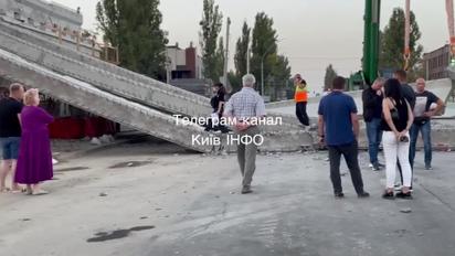 Що сталося з Дегтярівським мостом у Києві