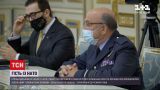 Новини світу: Стюарт Пітч зустрівся із генералітетом української армії та президентом Зеленським