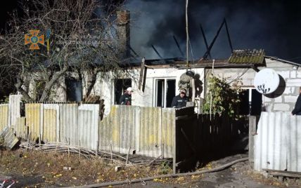 Под Харьковом во время пожара в жилом доме заживо сгорела целая семья (фото)